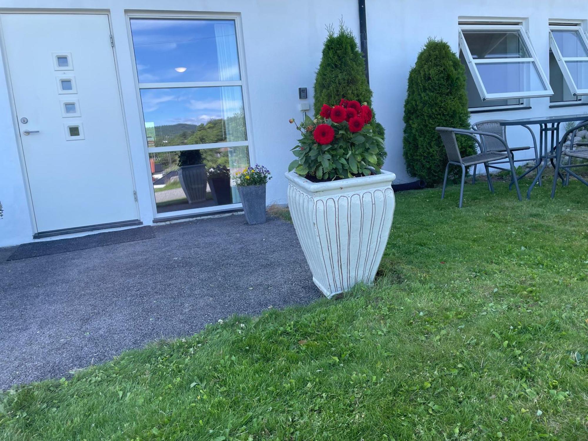 Leilighet Ved Sjoen Med Strand Lejlighed Porsgrunn Eksteriør billede